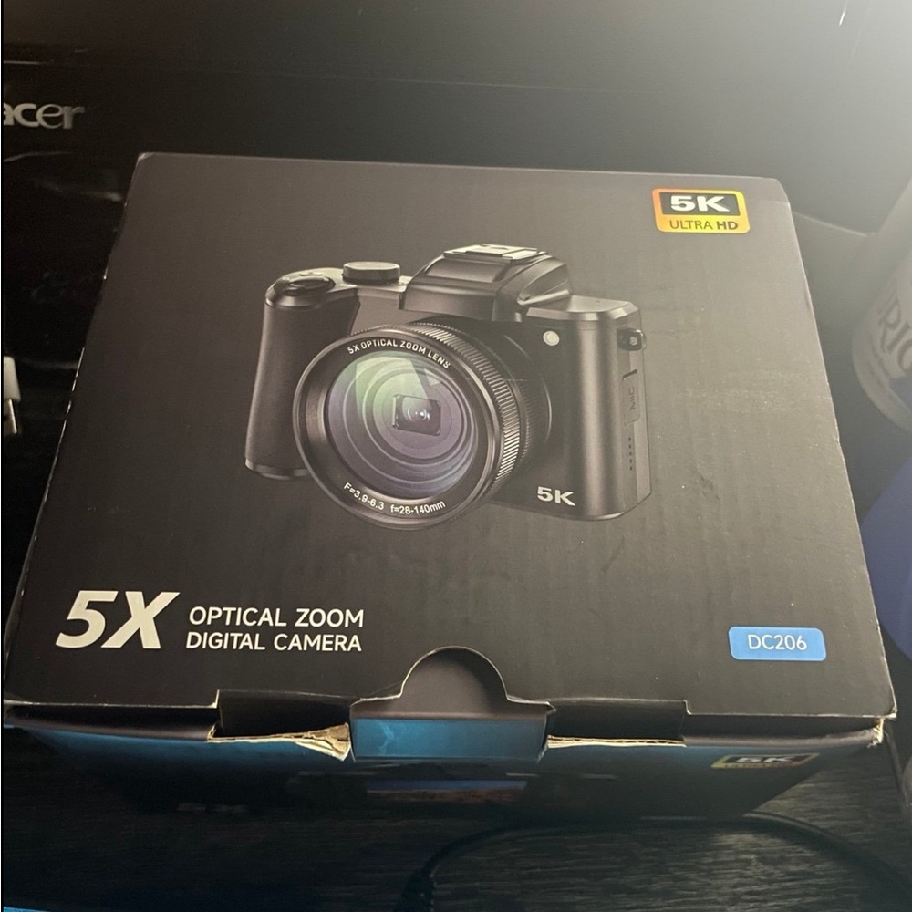 Digital Camera